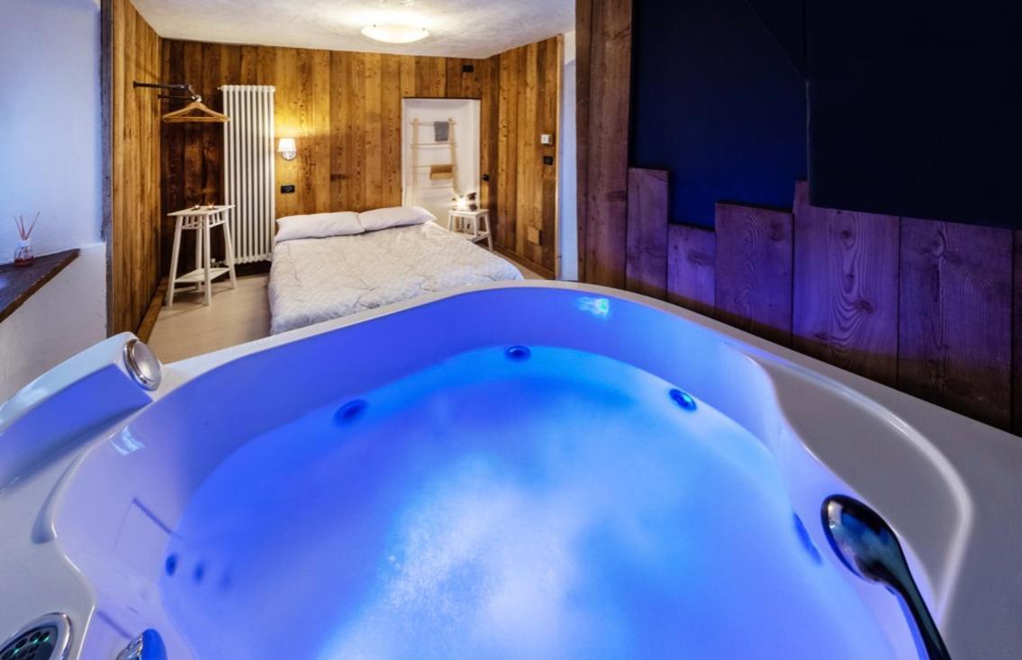 Appartamenti Relax Nus Spa ภายนอก รูปภาพ